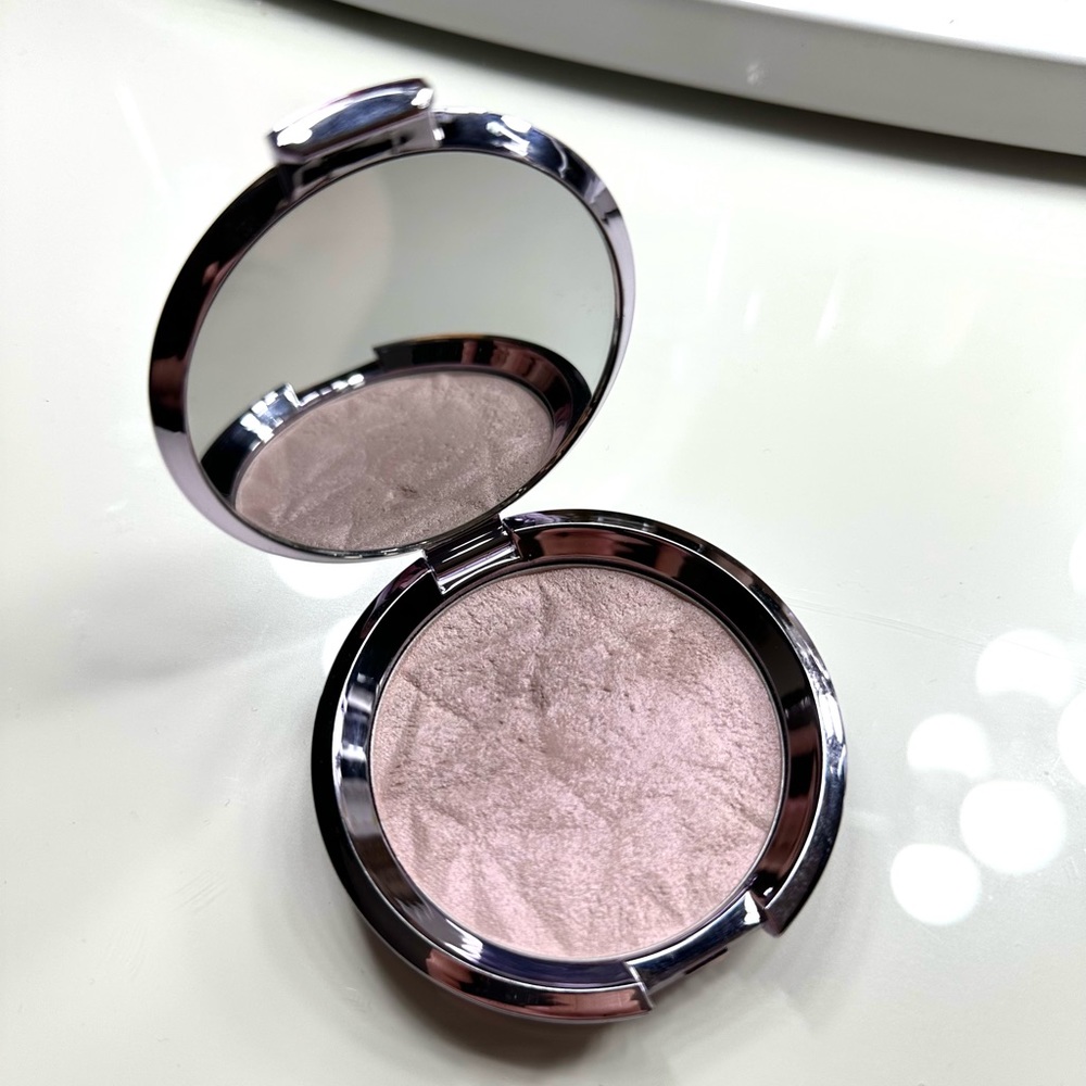 Limited Edition Becca Shimmering Skin Perfector in Prismatic Amethyst